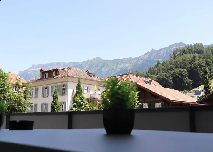 Leni's Interlaken